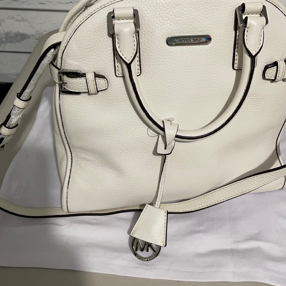 Handbag - Picture 8 of 8